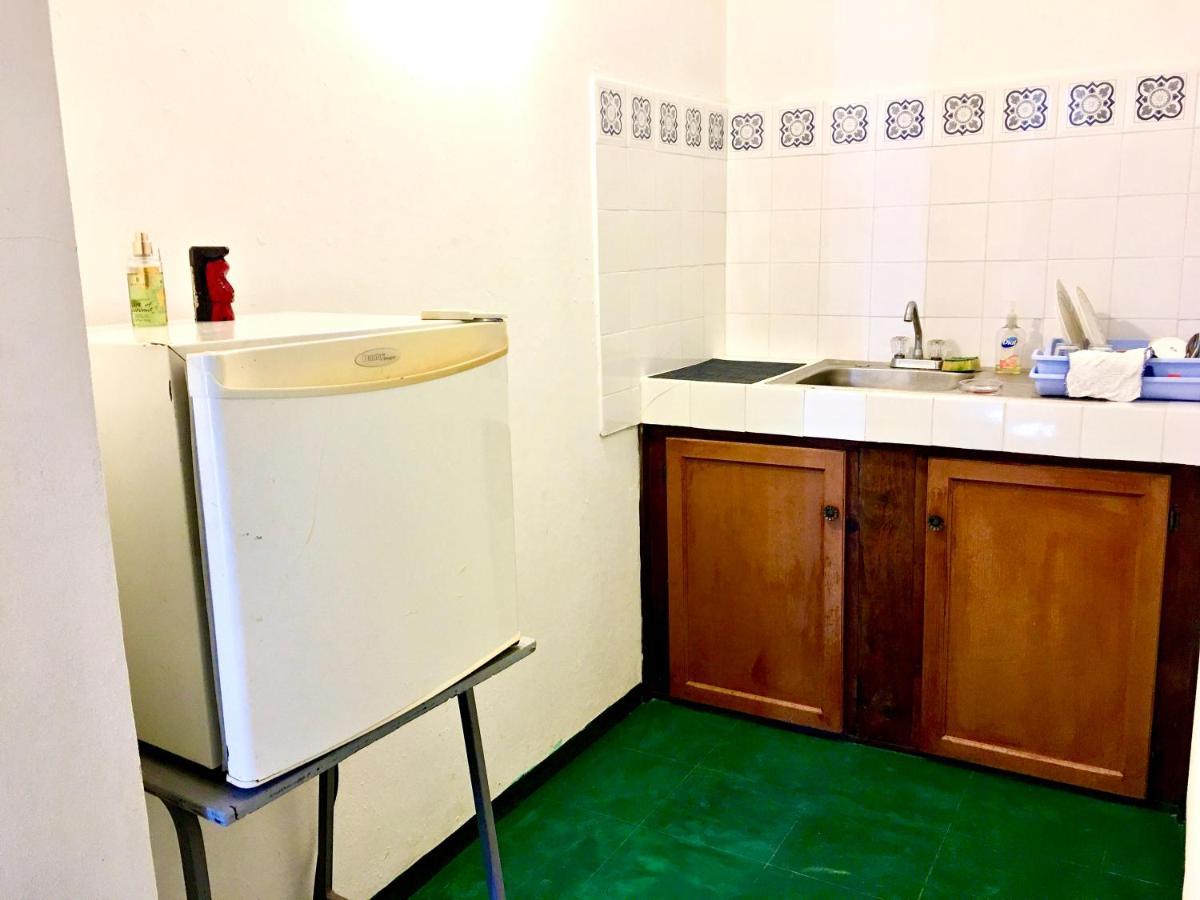 African Symbol Guest House Бухта Монтего Экстерьер фото