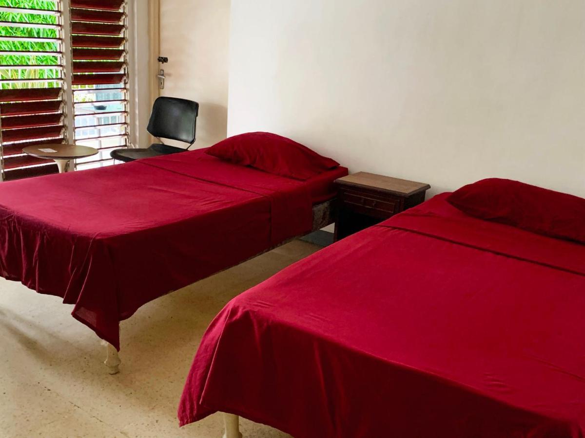 African Symbol Guest House Бухта Монтего Экстерьер фото